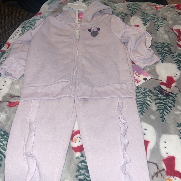 2 NWT Minnie Mouse outfits - Picture 7 of 10